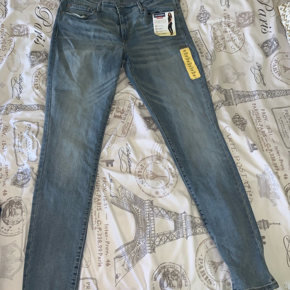 Levi’s Size 16L Jeans Soft Modern Skinny NEW!!!!